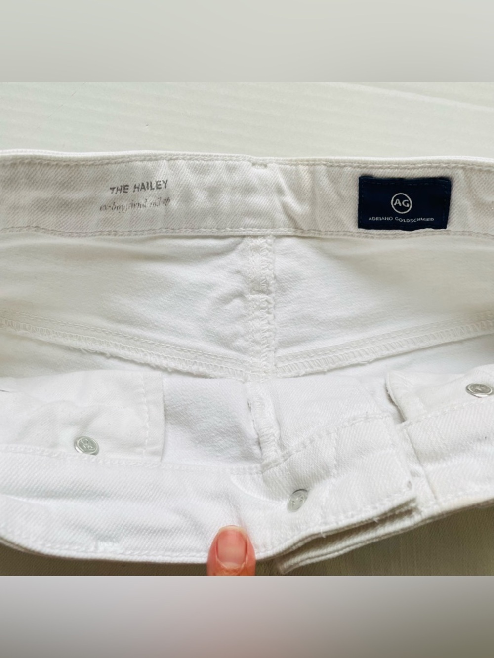AG Adriano Goldschmied White Frayed Hem Denim Shorts - Picture 3 of 11